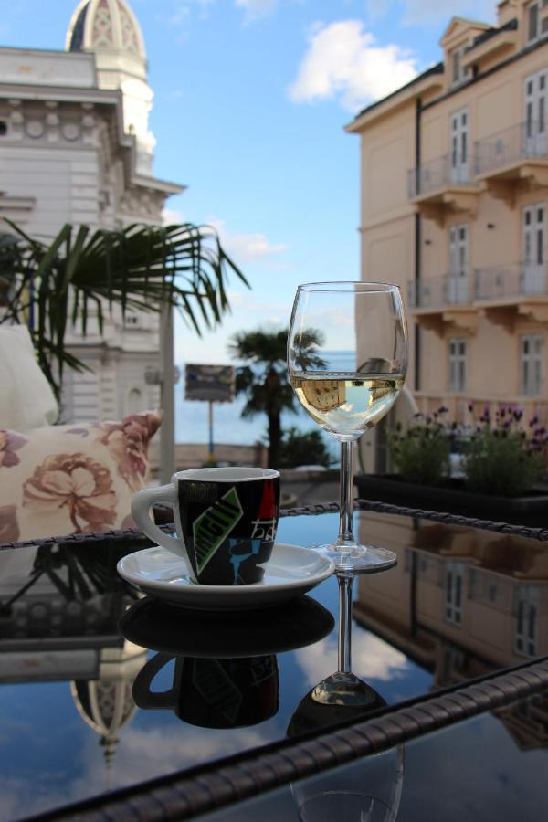 Superior Seaview Apartment Opatija Extérieur photo
