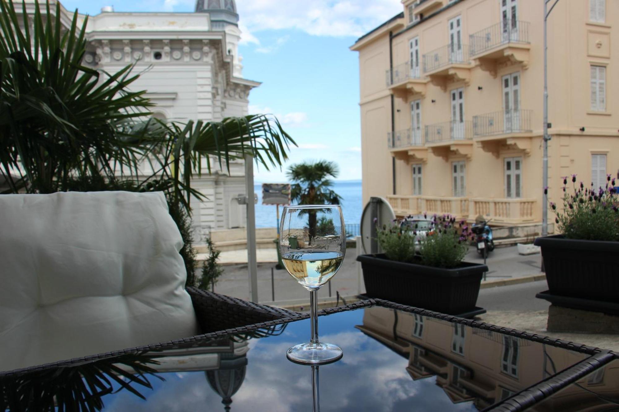 Superior Seaview Apartment Opatija Extérieur photo